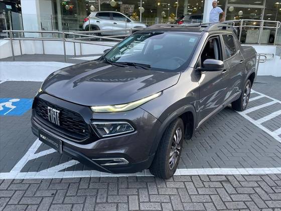 FIAT TORO 1.3 TURBO 270 FLEX FREEDOM AT6 FIAT TORO 1.3 TURBO 270 FLEX FREEDOM AT6
